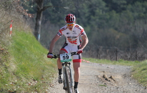 Maxime HEROLD vainqueur au scratch sur le 25.5kms