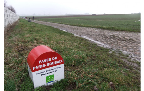 SUR LES PAVES, LA PASSION....du vélo